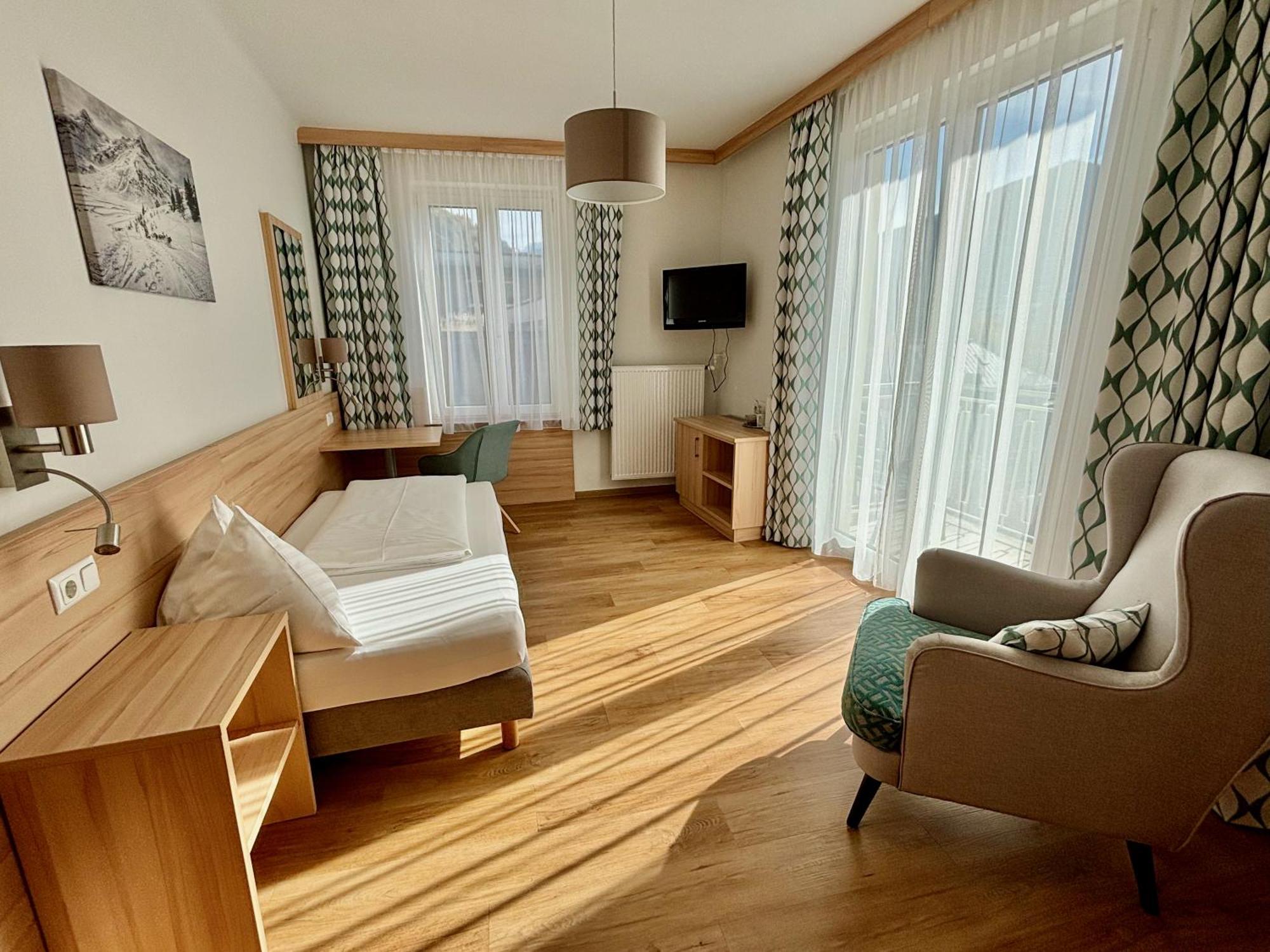 Haus Friedrichsburg - Bergbahnen Von Mai Bis November Inklusive Hotel Бад Хофгащайн Екстериор снимка