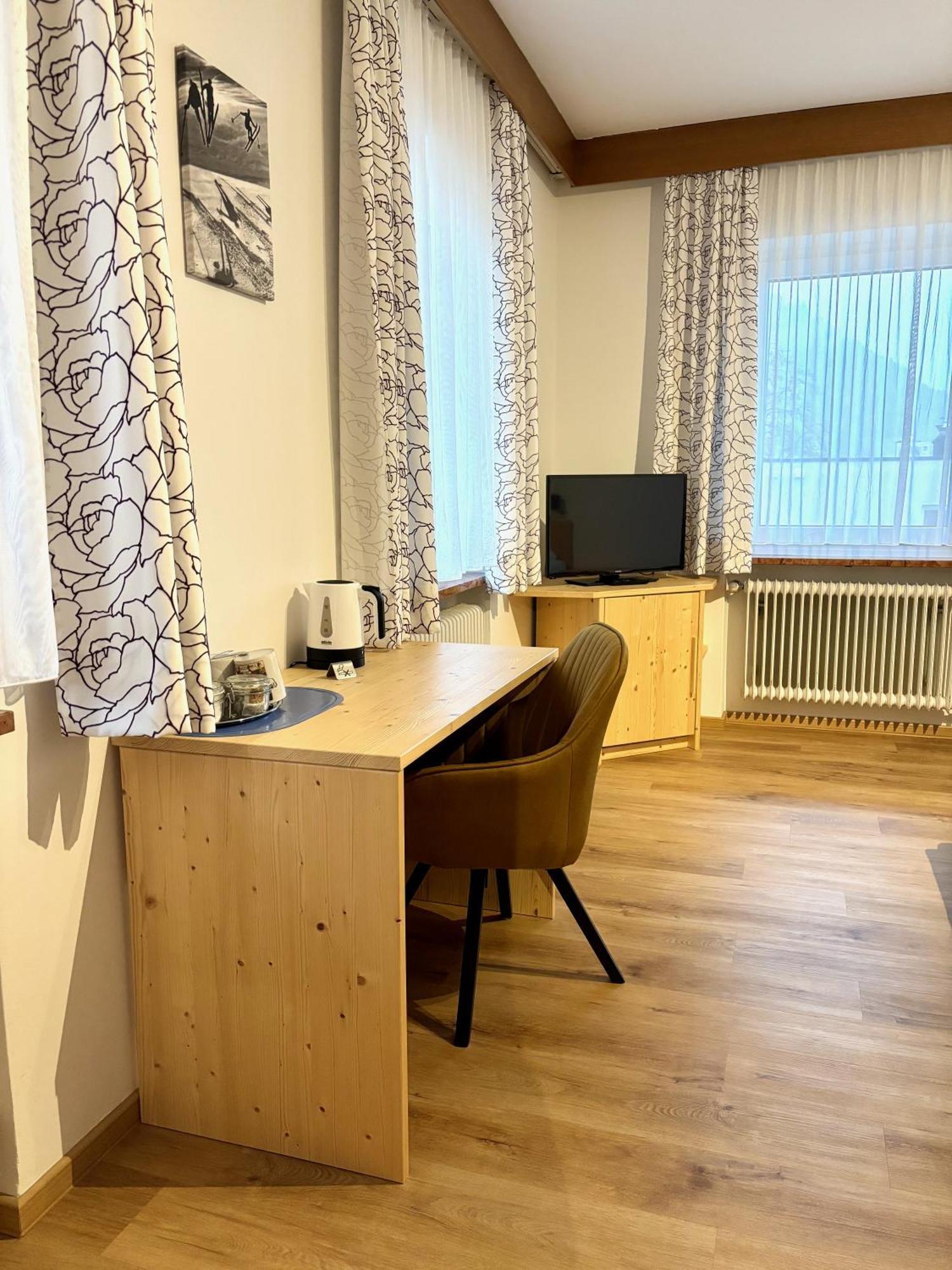 Haus Friedrichsburg - Bergbahnen Von Mai Bis November Inklusive Hotel Бад Хофгащайн Екстериор снимка