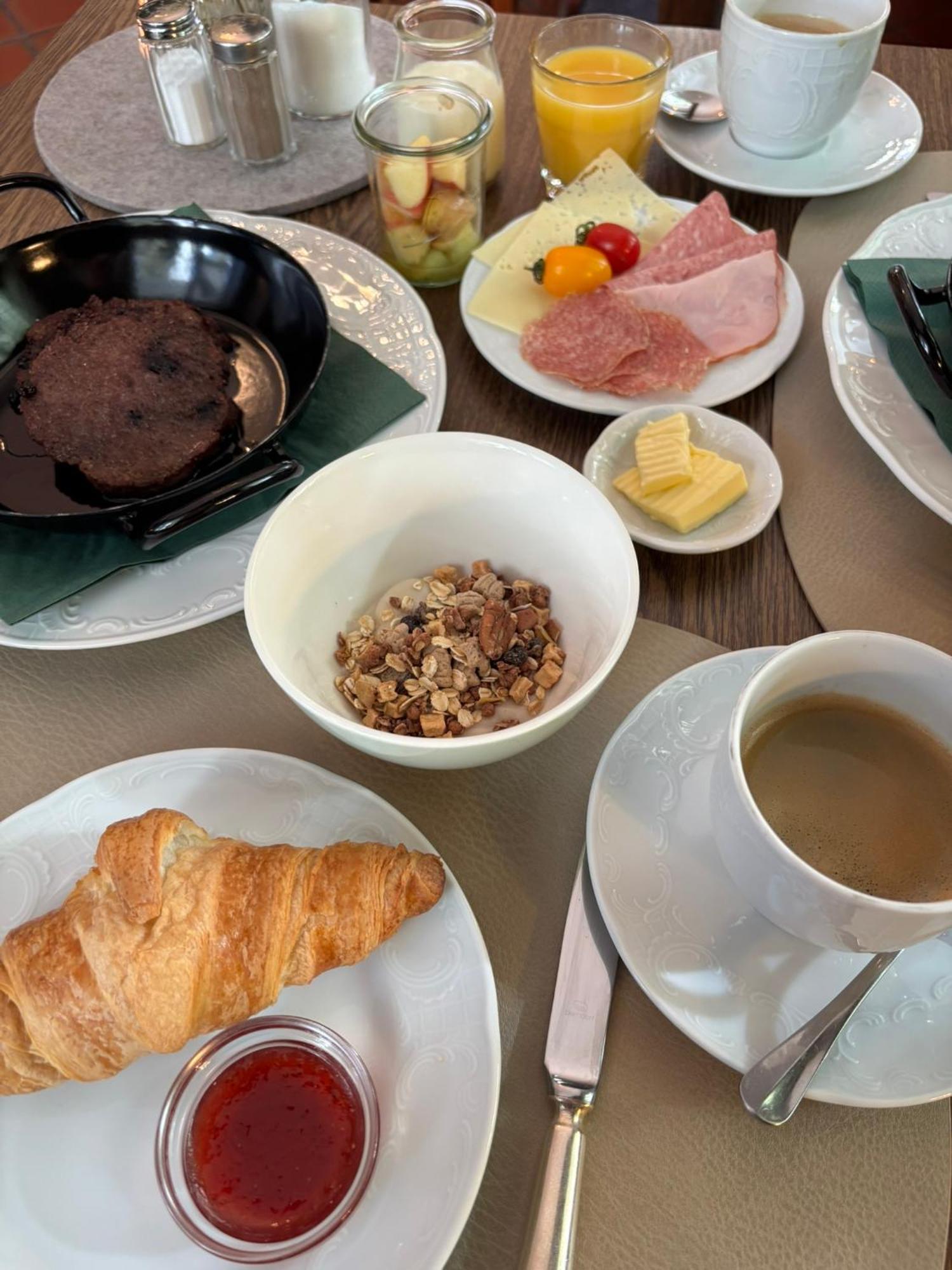 Haus Friedrichsburg - Bergbahnen Von Mai Bis November Inklusive Hotel Бад Хофгащайн Екстериор снимка