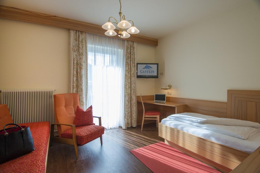 Haus Friedrichsburg - Bergbahnen Von Mai Bis November Inklusive Hotel Бад Хофгащайн Стая снимка